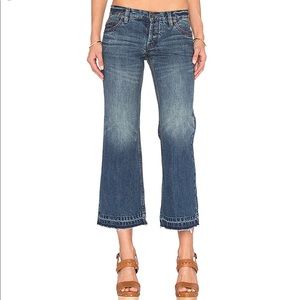FREE PEOPLE W 24 JACOB CROP KICK FLAIR JEAN